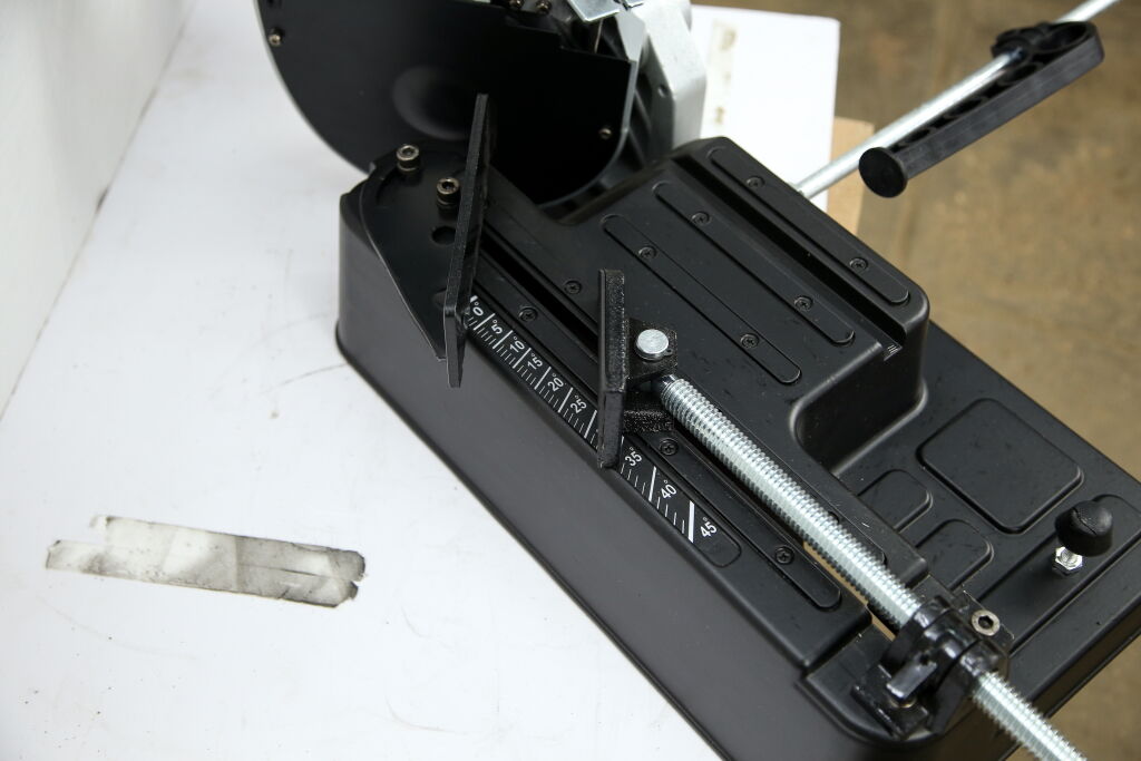 Ручной ленточнопильный станок MetalMaster MDL-115