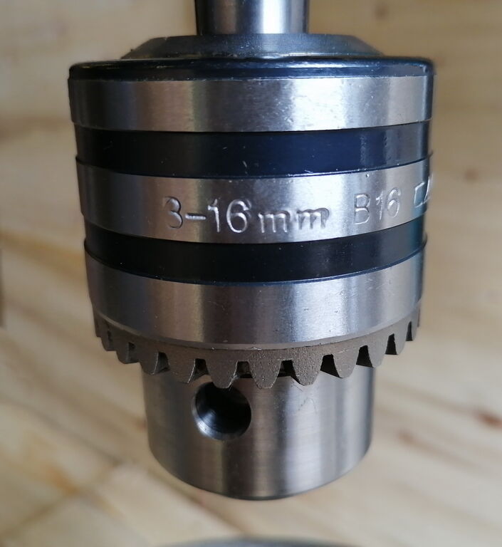 Настольный сверлильный станок AURA CM-1316/380 (10131630)