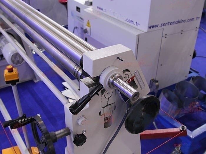 Вальцы с электроприводом Bendmak CY 70-15/1.2М