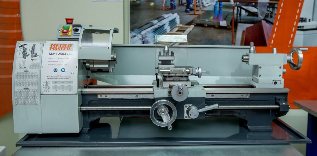 Настольный токарный станок Metal Master MML 250x550 (2550)