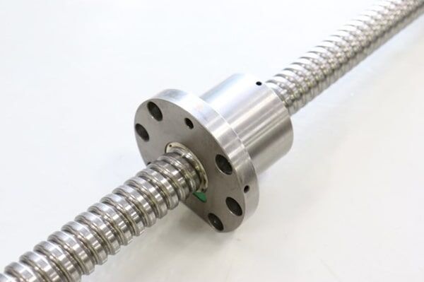 Вертикальный обрабатывающий центр с ЧПУ MetalTec TOPMILL 850S