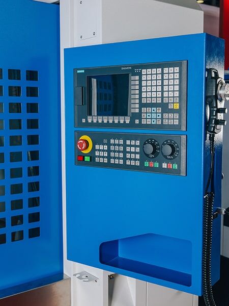 Вертикальный обрабатывающий центр с ЧПУ MetalTec TOPMILL 850S