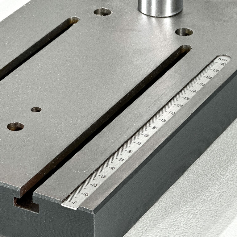 Настольный сверлильный станок AURA CM-6V (10050610)