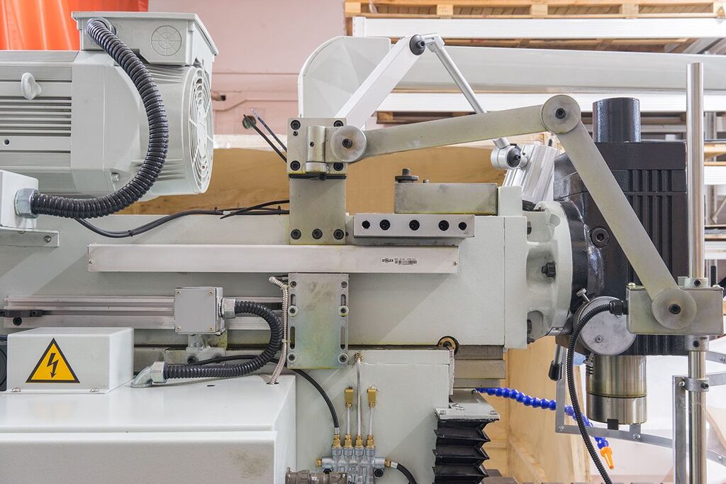 Инструментальный фрезерный станок Stalex WFM 800