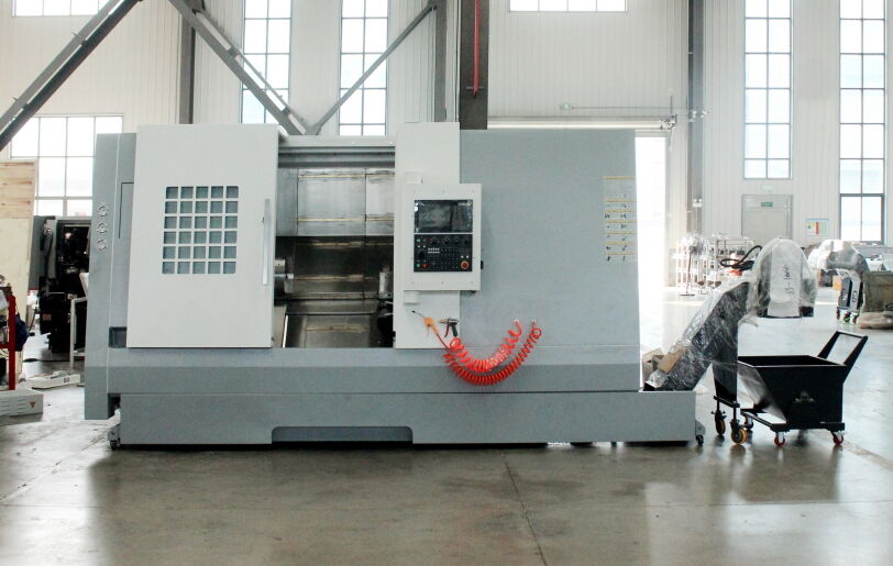 Горизонтальные токарные станки MetalCraft TCK60DY-1000 c ЧПУ Fanuc (TCK60DY-1000.F30.A2-6.12K.203T)