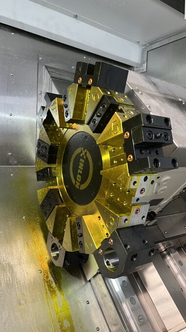 Горизонтальные токарные станки MetalCraft с ЧПУ TCK60-500 с датчиком Renishaw HPMA, с люнетом (TCK60-500.F15/18,5.A2-8.12К.254T.R.L)