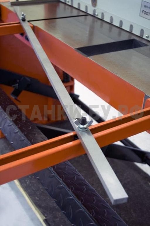 Гильотина ножная Stalex Q01-0.8X2500 (372008)